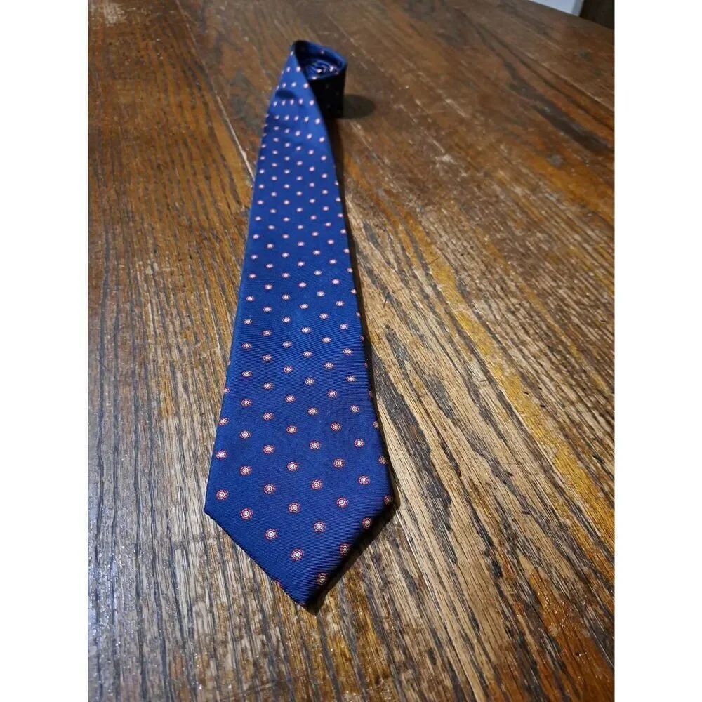 The Mans Shop Lord and Taylor Blue Red Yellow White Silk Mens Neck Tie Hamdmade